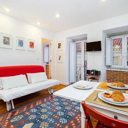 Whome | Paz Downtown #2 ליסבון