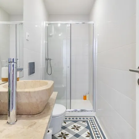 Whome | Paz Downtown #2 Lisboa